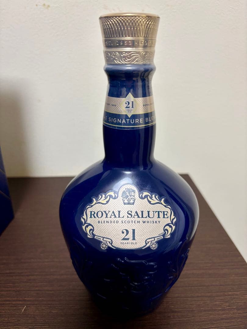 【未開封箱付】ロイヤルサルート 21年 陶器 700ml