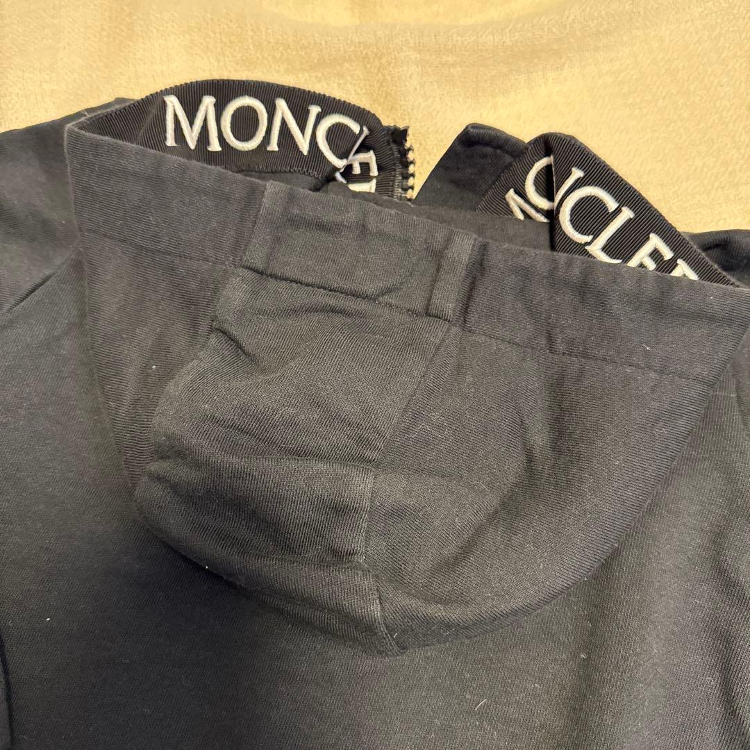MONCLER モンクレール　パーカー