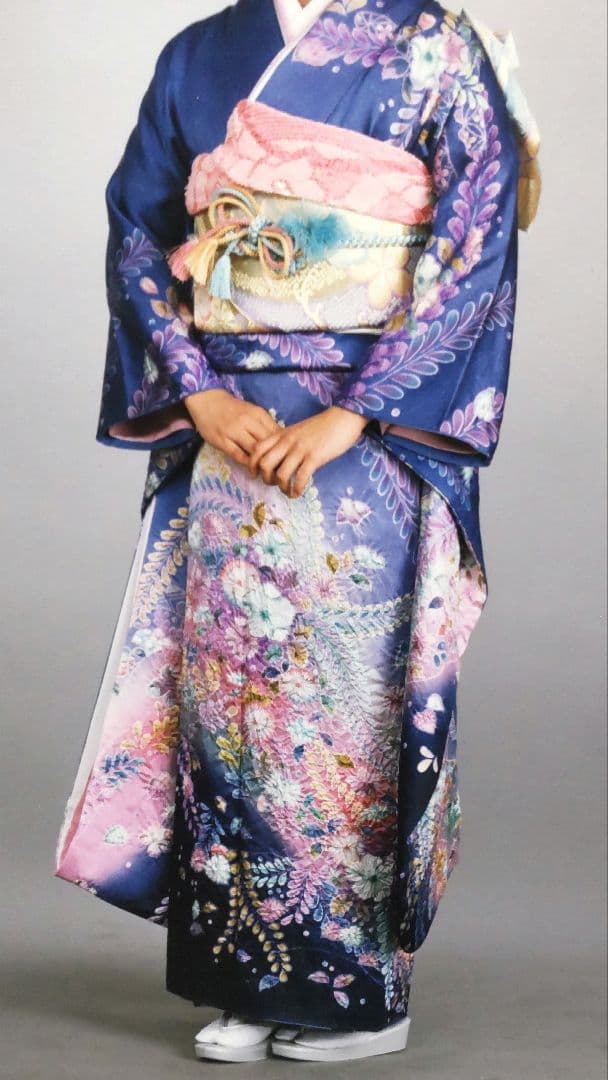 振袖 紺色 ピンク 花柄 成人式