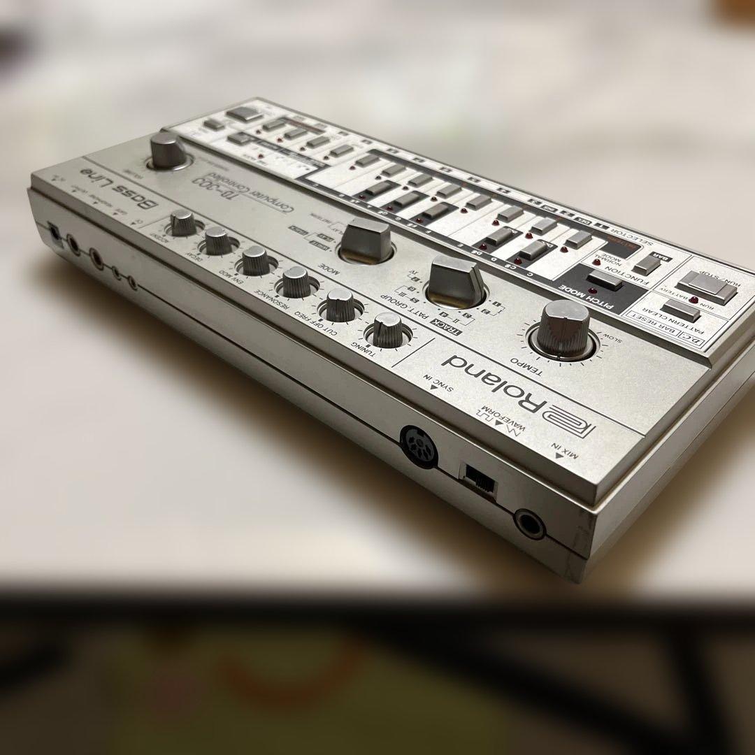 Roland Bass Line TB-303 ローランド　ベースライン