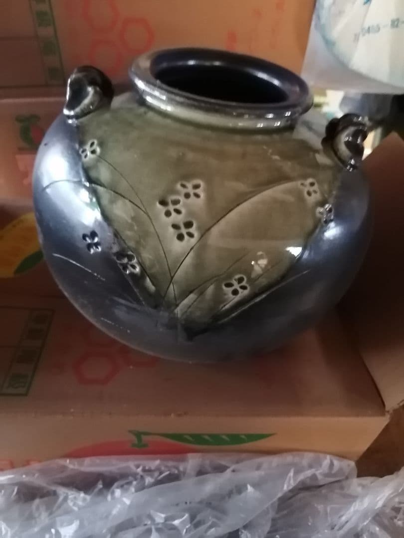 萬古焼　陶器 花瓶 グリーンとブラック