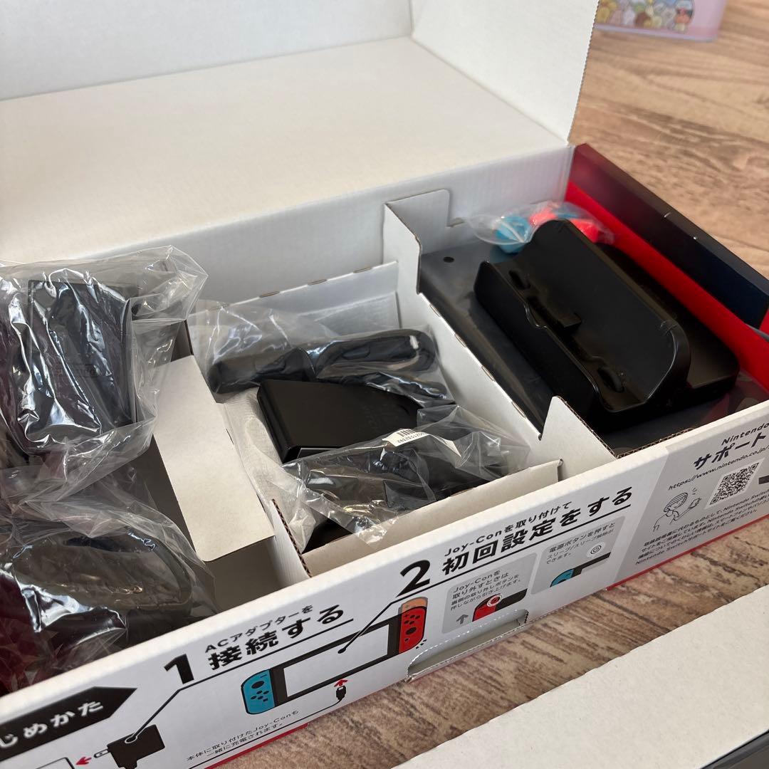 Nintendo Switch 赤/青 Joy-Con 本体