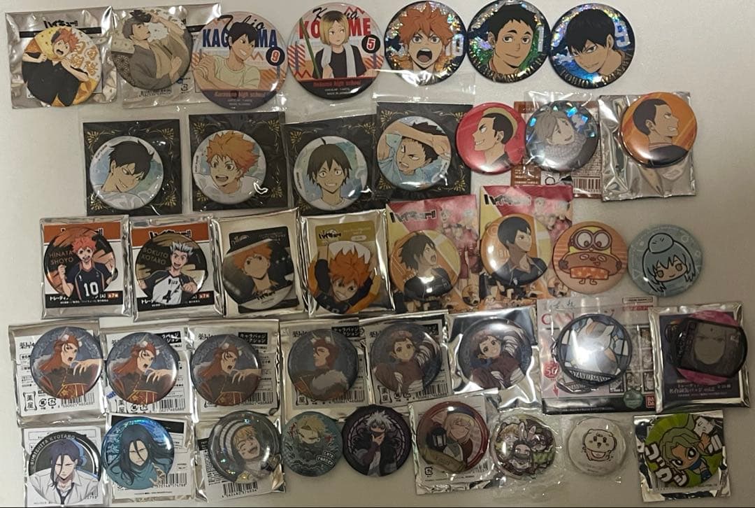 アニメ グッズ 缶バッジ 90点以上 大量 まとめ売り
