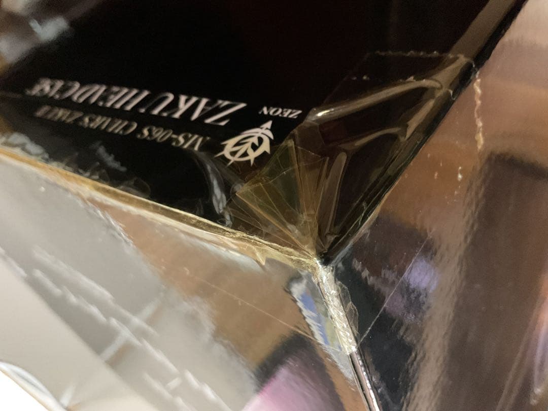 OWNDAYS × 機動戦士ガンダムZAKU HEADCASEシャア専用ザクII