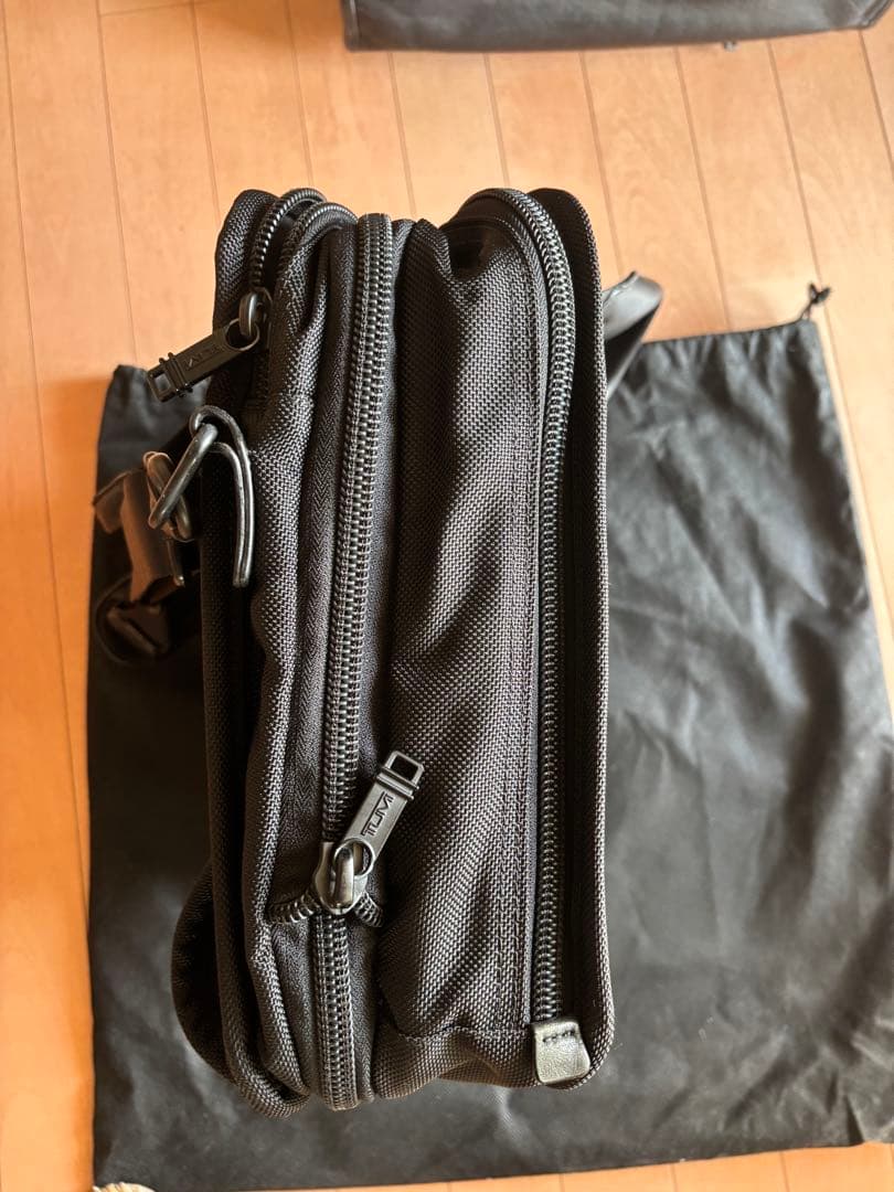 美品　TUMI トゥミ ビジネスバッグ　26141D4 ブラック