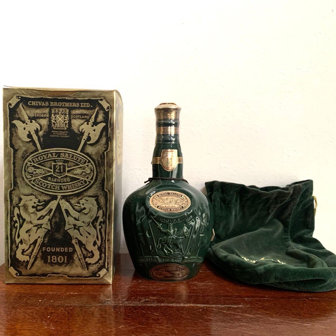 シーバスリーガル ロイヤルサルート21年 緑 陶器ボトル　未開封