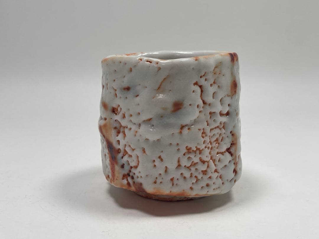 【和食器】 林正太郎　『絵志野湯呑』 共箱　酒器、酒盃