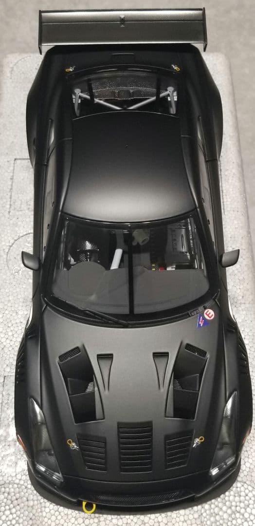 【レア美品】オートアート 1/18 日産 GT-R R35 FIA GT1