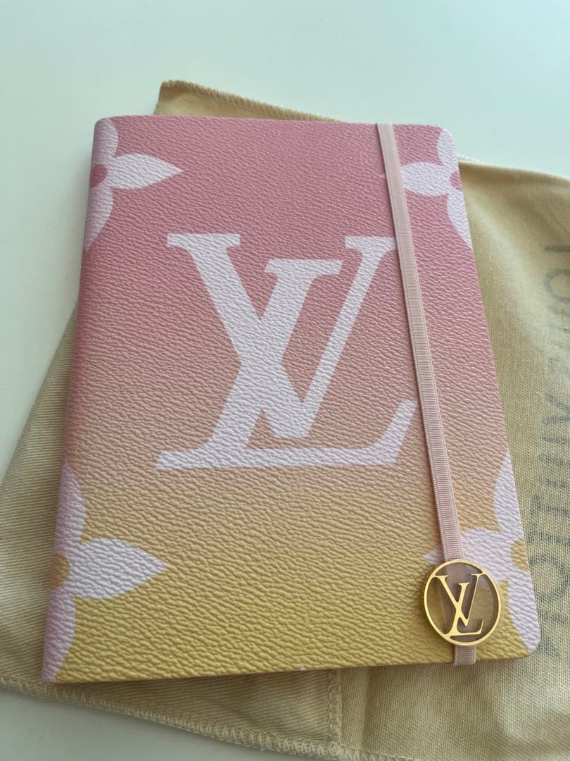 Louis Vuitton カイエ・クレマンス ノート