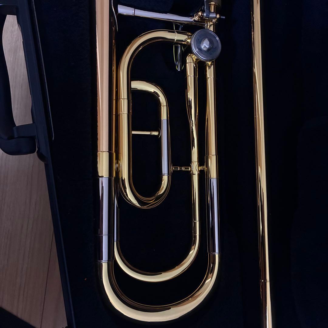 YAMAHA テナーバストロンボーン YSL456G マウスピース付き