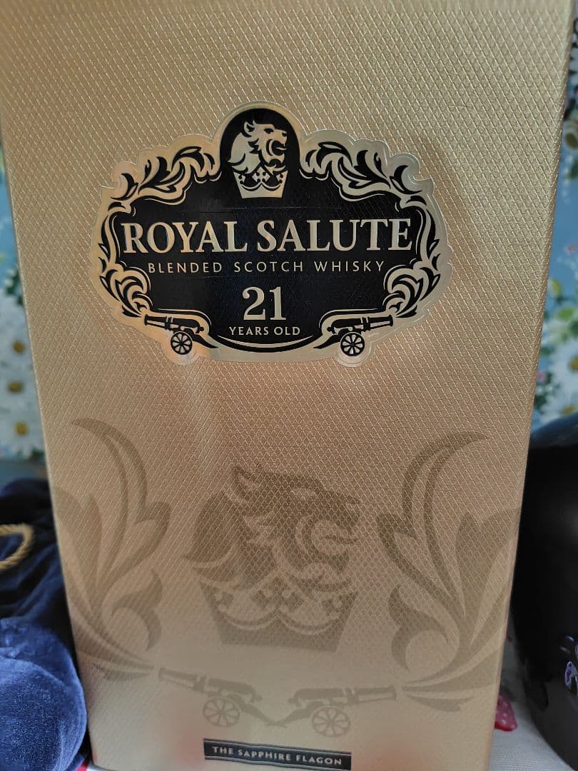 1000ml シーバスリーガル　ローヤルサルート ２１年 シグネチャー　ブレンド