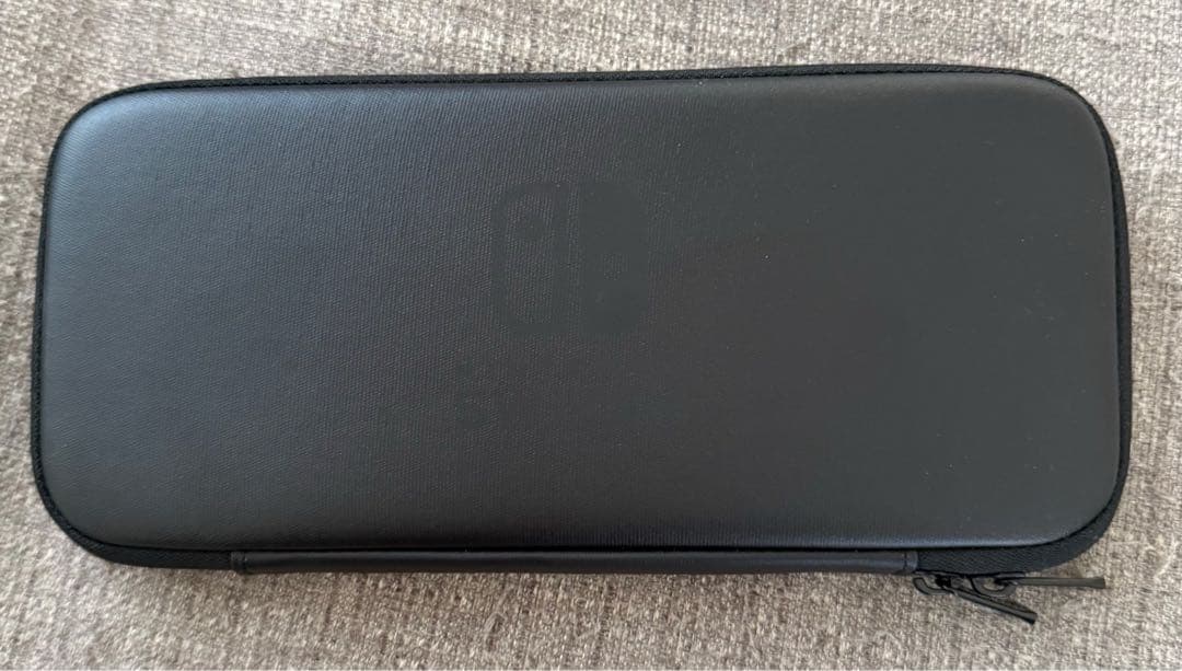 【美品】Nintendo Switch 本体 完品　ケース付き