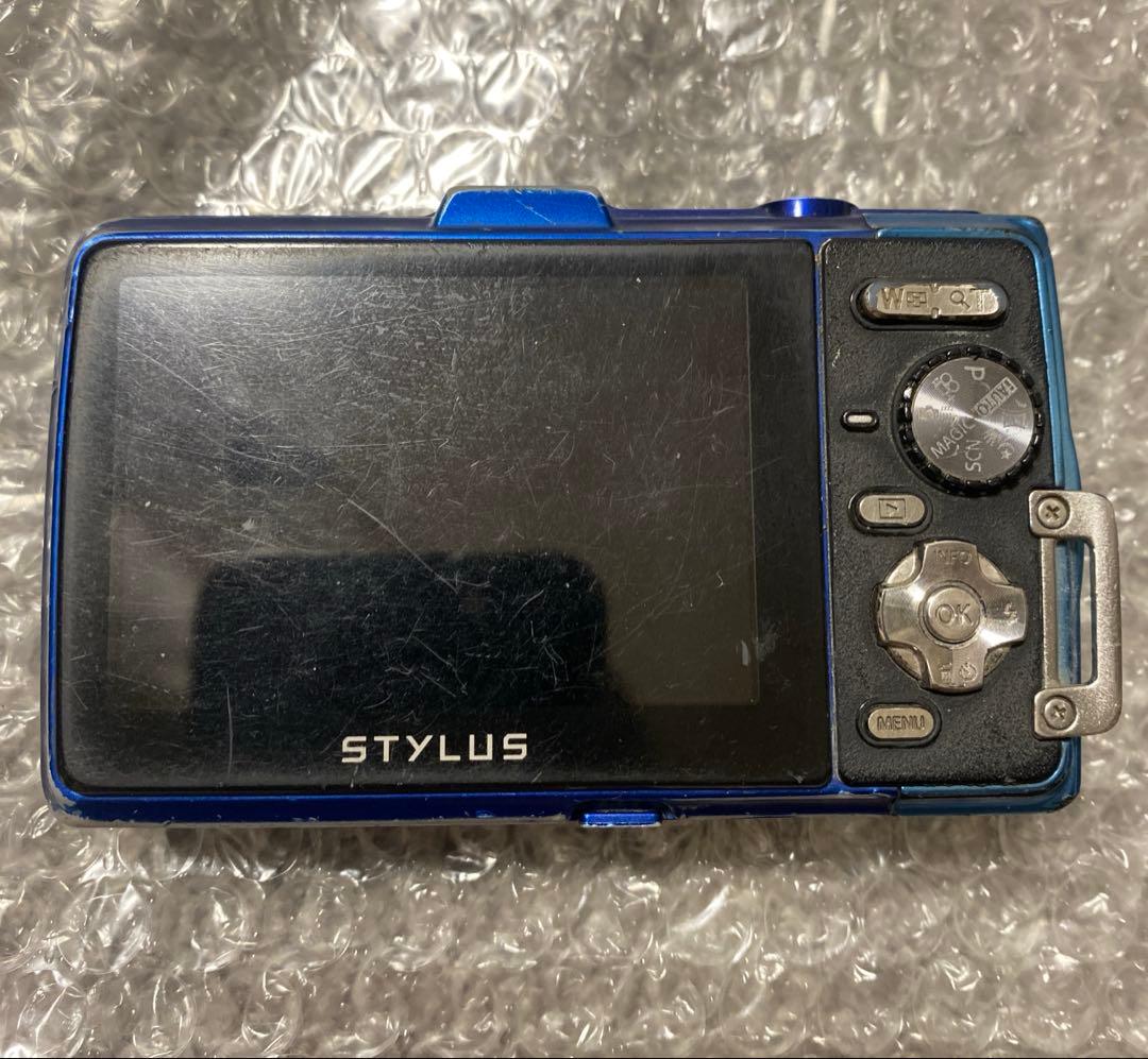 OLYMPUS　STYLUS TG-835　防水　デジカメ
