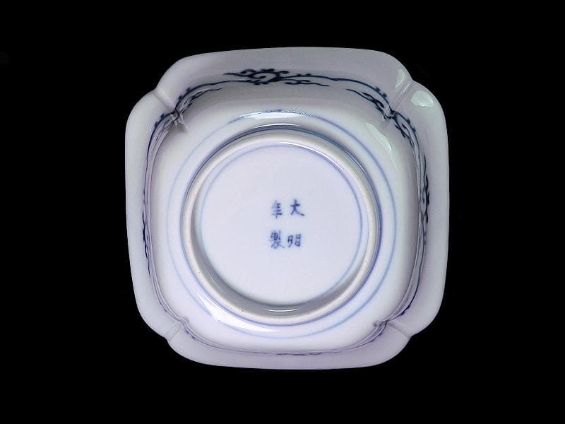 大聖寺古伊万里　菊花四方襷紋に獅子の図　四方角向付　E508AS-CRw