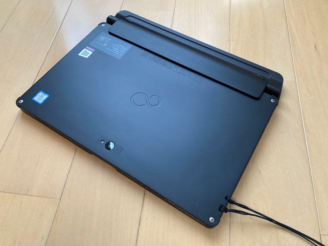 Q738/SB Windows11pro タブレットスリムキーボードセット 美品