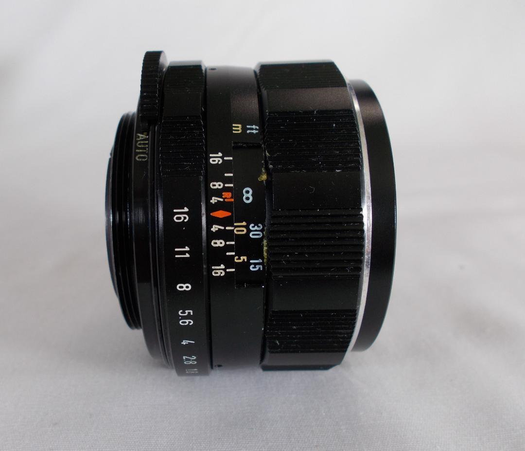 フィルムカメラ 整備済 完動品　 Pentax SP + f/1.8　P217