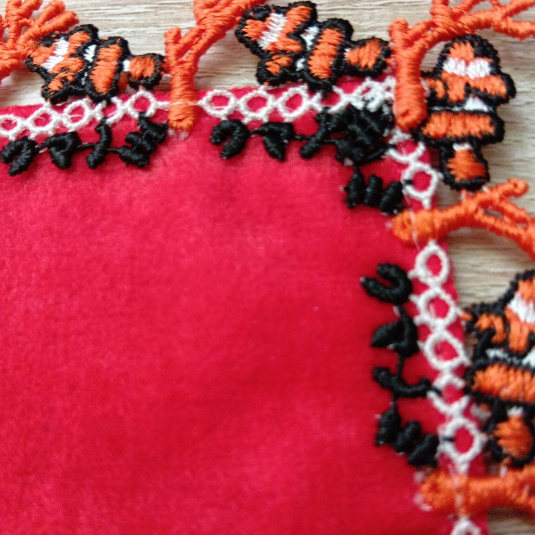 お値下げ Chikazawa 赤色 刺繍 タオルハンカチ