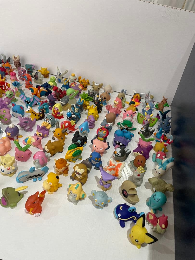 ポケモン指人形 まとめ売り 147体 （クリア5体入り）
