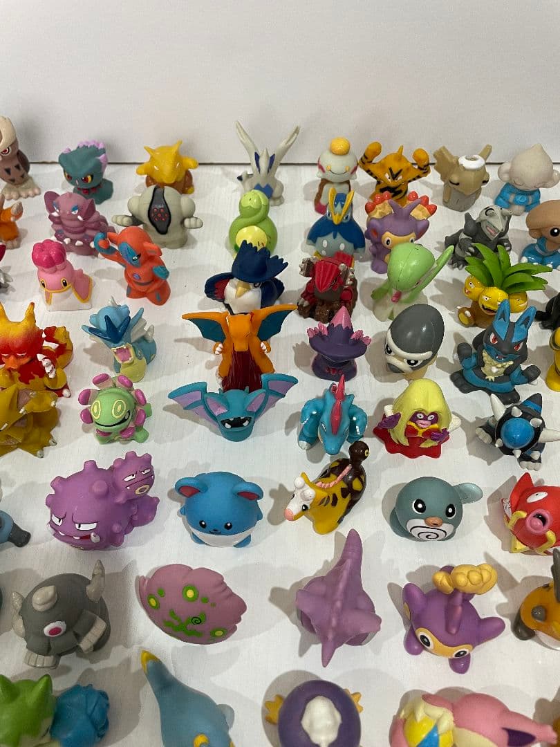 ポケモン指人形 まとめ売り 147体 （クリア5体入り）