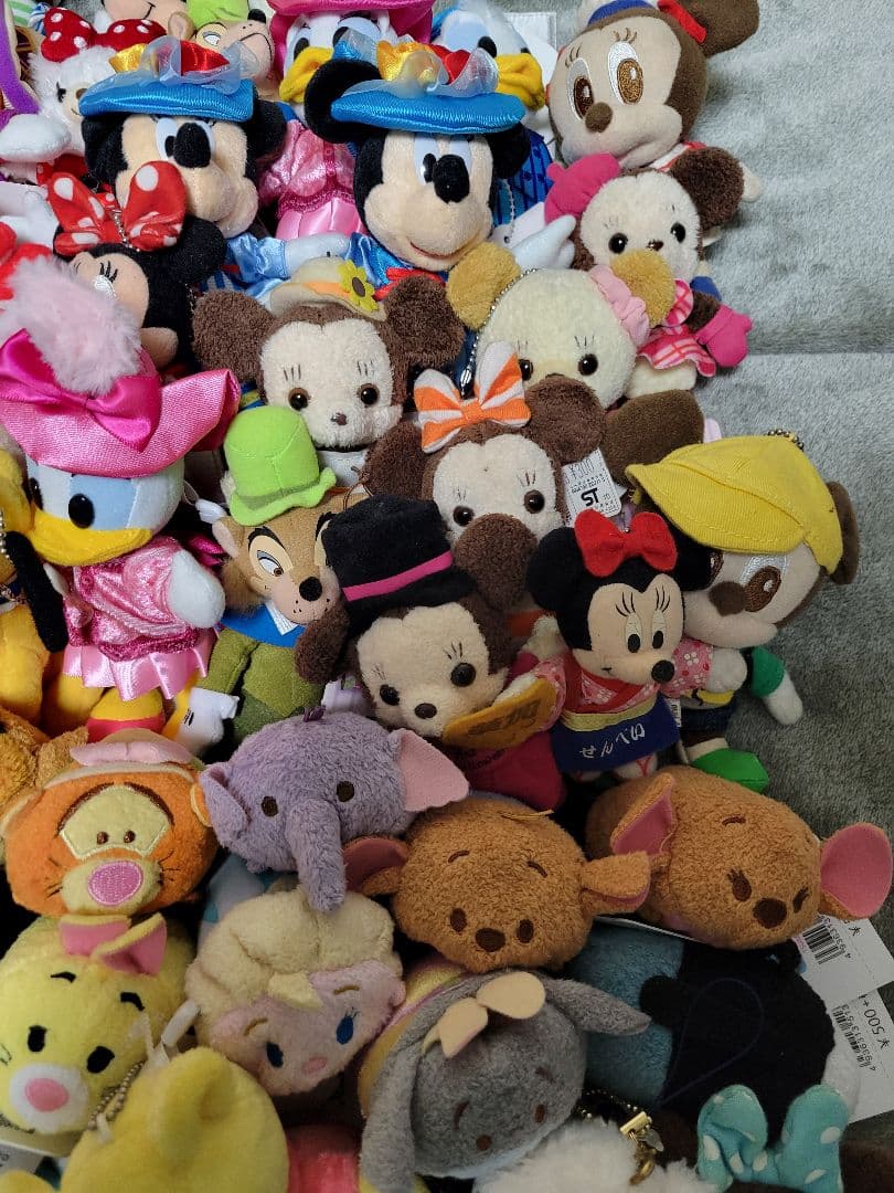 ディズニー ぬいぐるみ マスコット キーホルダー 大量 100点　まとめ売り