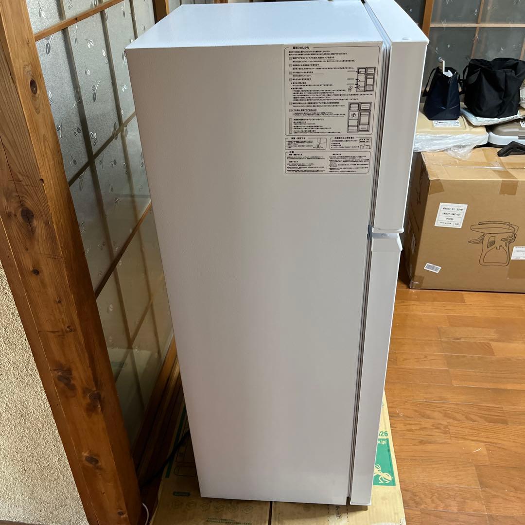 2ドア120リットル冷蔵庫