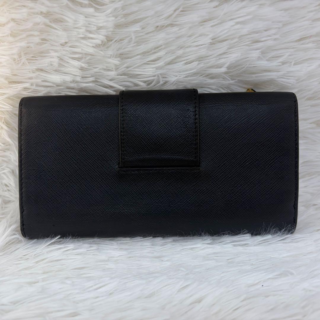 美品✨️プラダ 長財布 折り財布 レザー サフィアーノ ブラック 金ロゴ