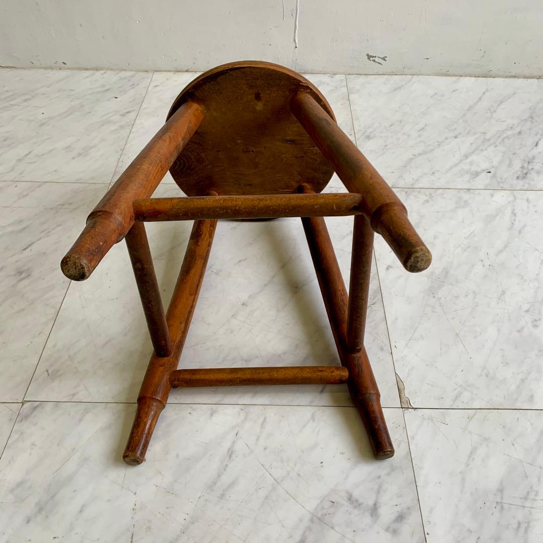 レトロな丸スツール 木製シンプルスツール 昭和レトロ