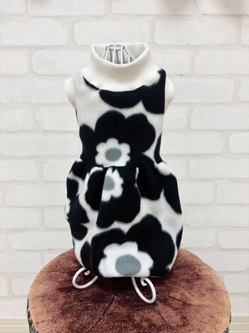 犬服　ハンドメイド　わんこ服　カボチャロンパース