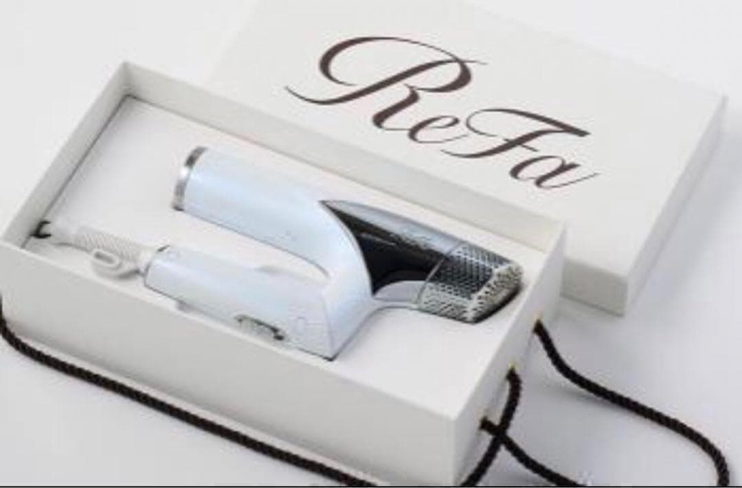 リファ　ビューテック ドライヤースマート　ホワイト