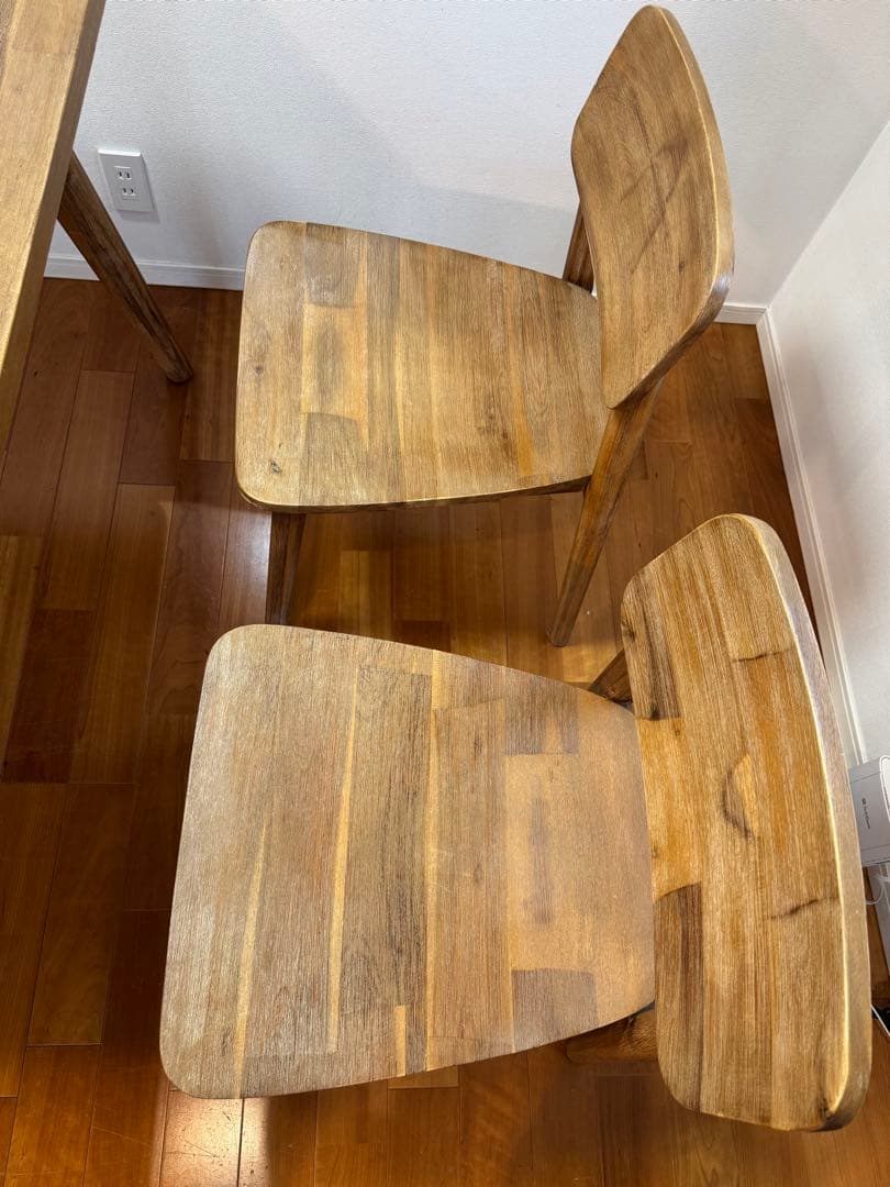 ゆー　テーブル