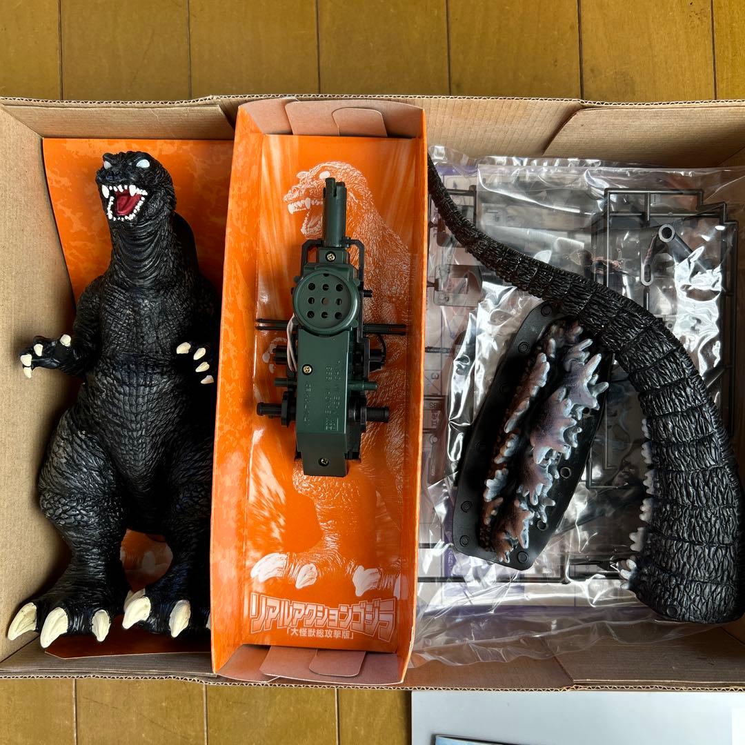 リアルアクションゴジラ 山田卓司サイン入りセット