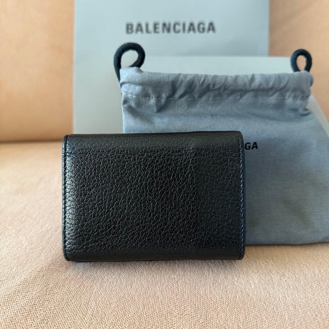 BALENCIAGA ブラックレザー 三つ折り財布