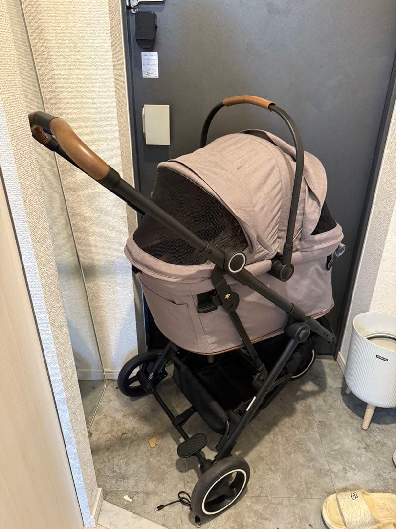 compet グレー ペットカート メッシュ窓付き