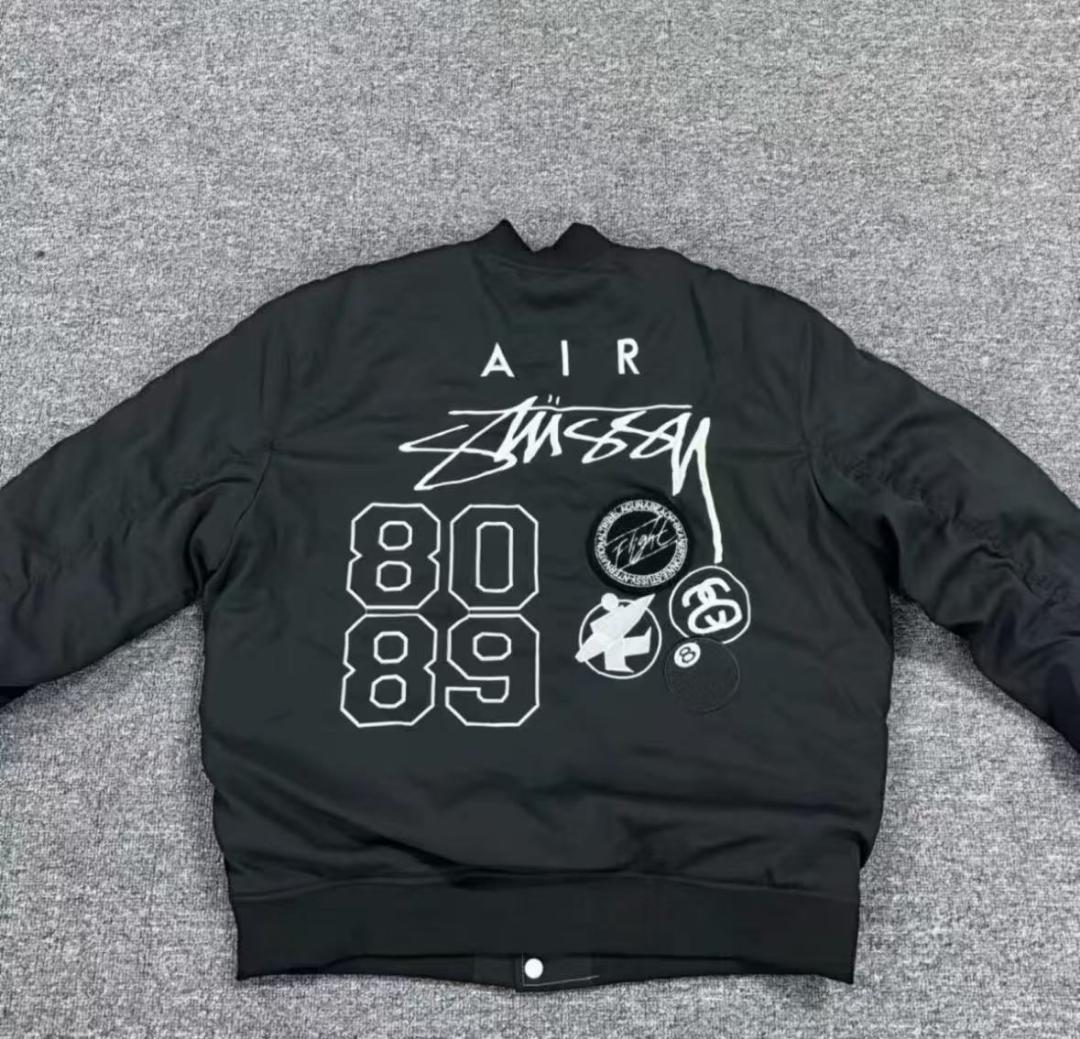 ブラックジャケット