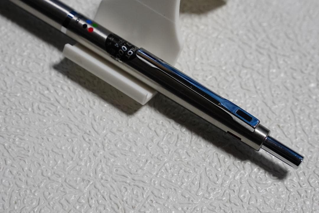 希少 振り子式 PILOT パイロット 細字4色 多機能ペン 廃盤