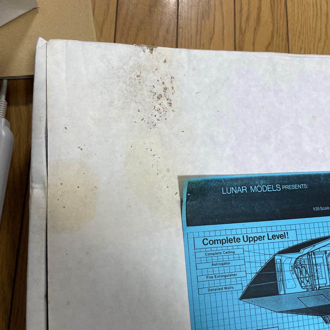 LUNAR MODELS JUPITER-2 本体＋内装セット