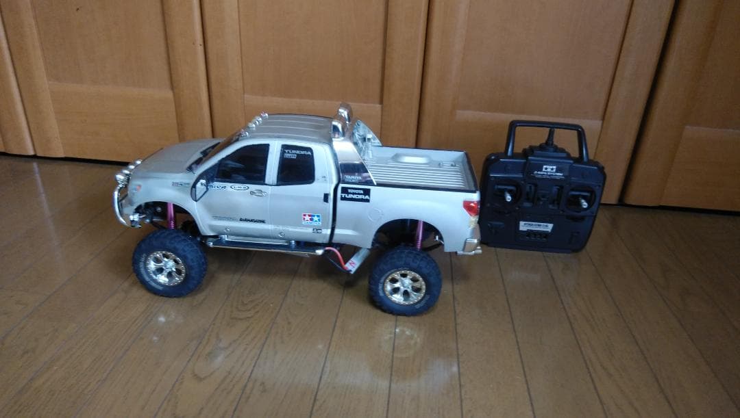 電動ラジコン　トヨタ　1/10タンドラ　マルチファンクションユニット