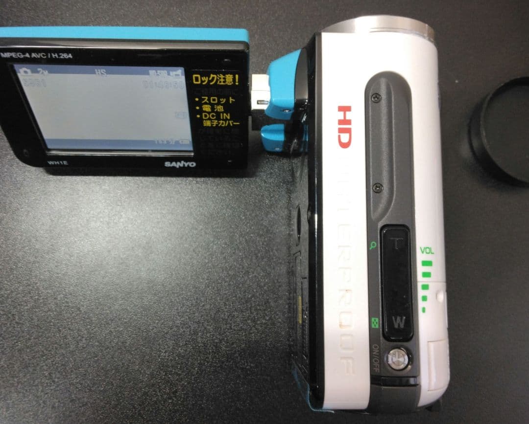 D*在様 [防水]SANYO サンヨー Xacti DMX-WH1E (キャップ