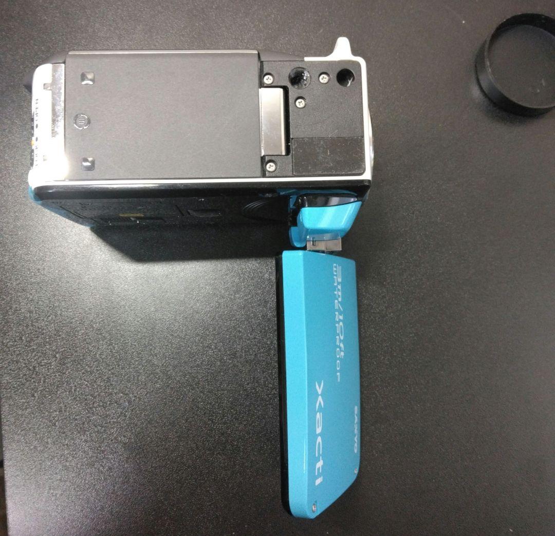 D*在様 [防水]SANYO サンヨー Xacti DMX-WH1E (キャップ