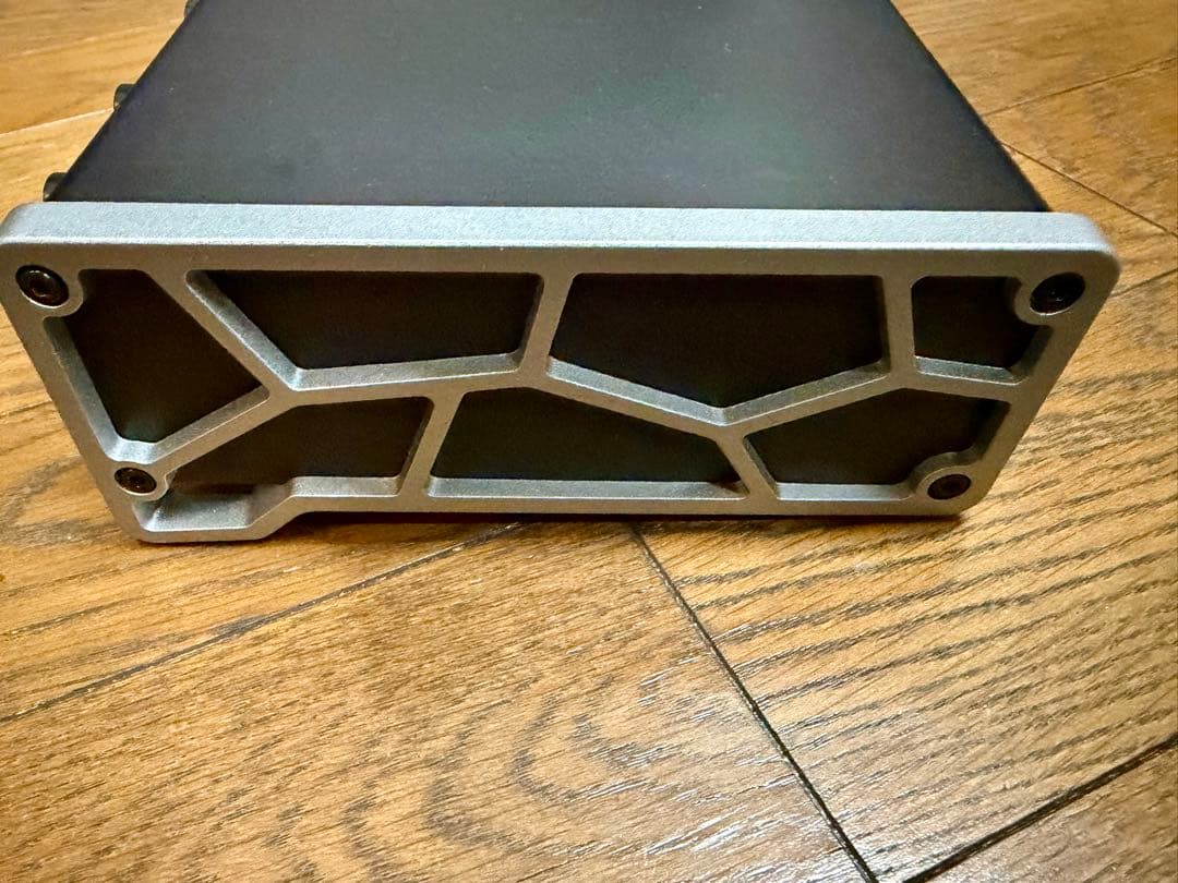 TASCAM US-2x2 USBオーディオインターフェイス