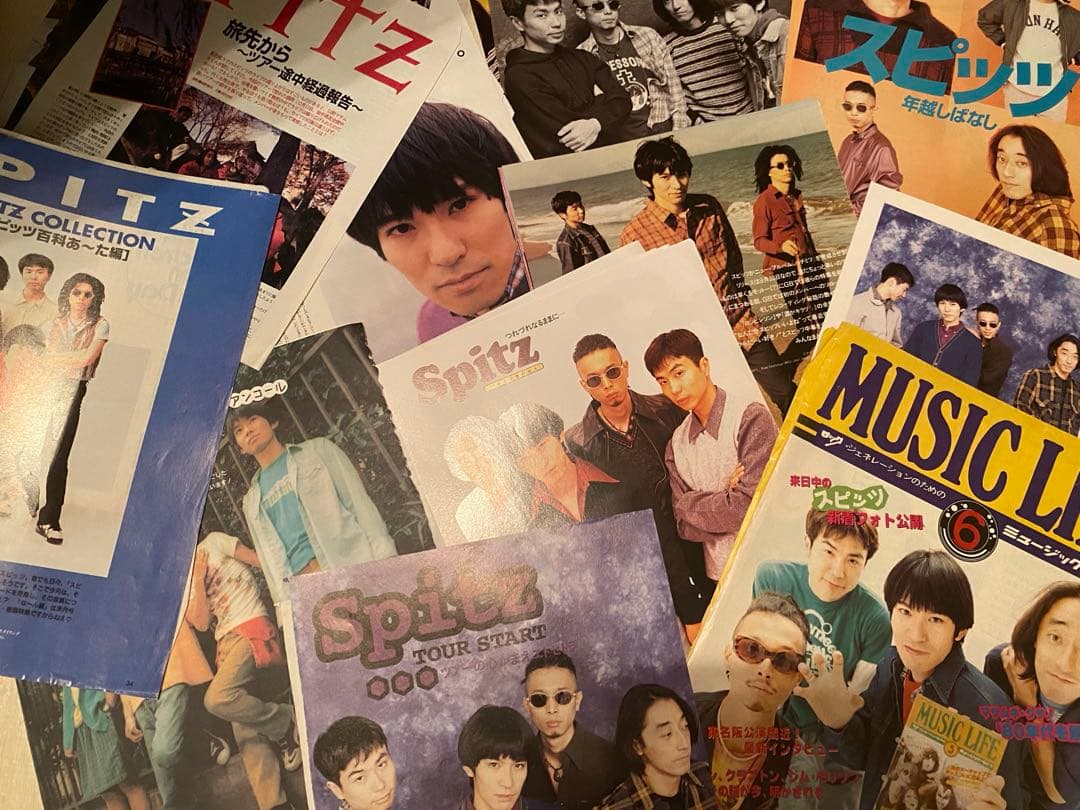 スピッツ　切り抜き　フライヤー　写真　レア　非売品　初期