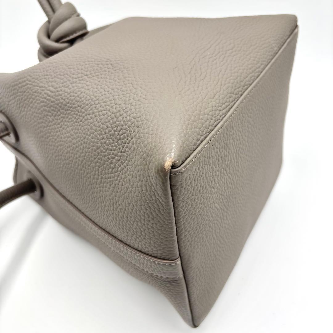 VASIC BOND ヴァジック ボンド ハンドバッグ グレージュ トープ