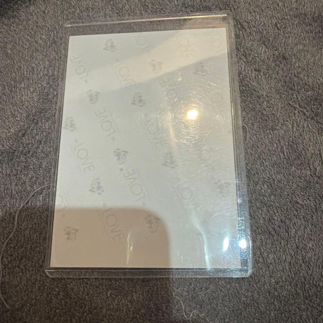 佐々木舞香 ラブソングに襲われる ピンクニット衣装 直筆 チュウ