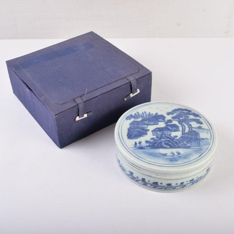 中国　書道具　青花　山水文　円式陶硯　V　8477