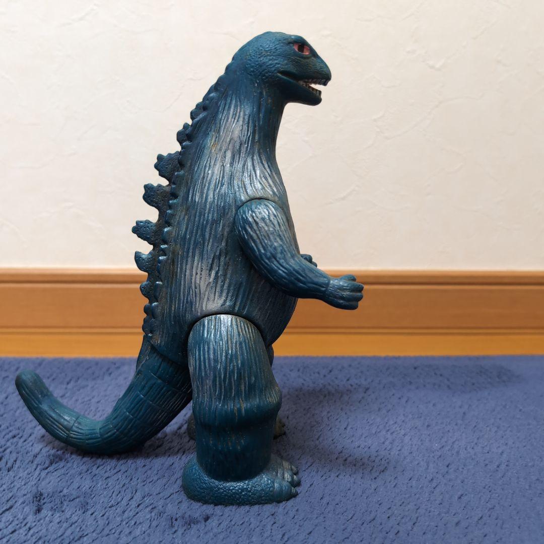 フィギュア　ゴジラ