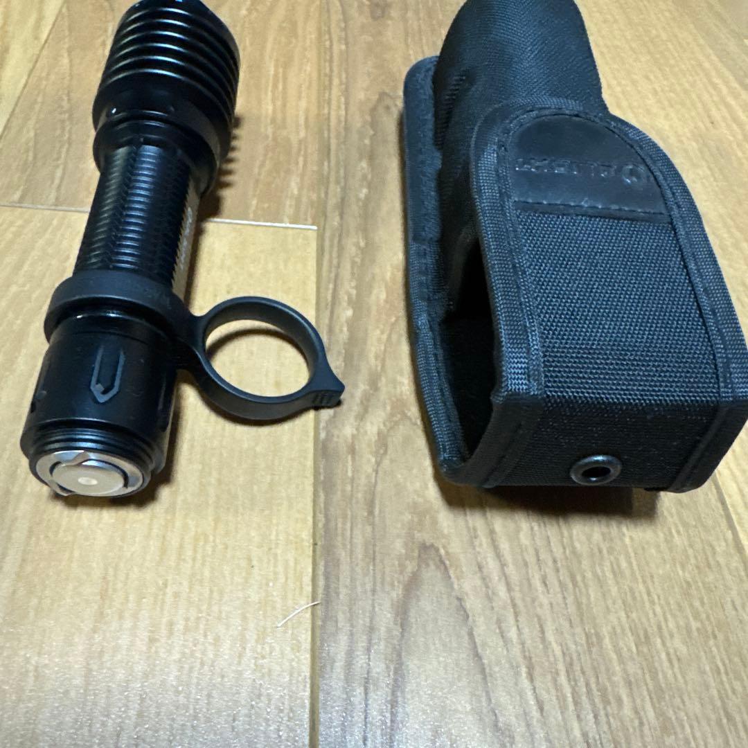 オーライトOLIGHT WARRIOR Ｘ３　田村装備開発　タクティカルライト