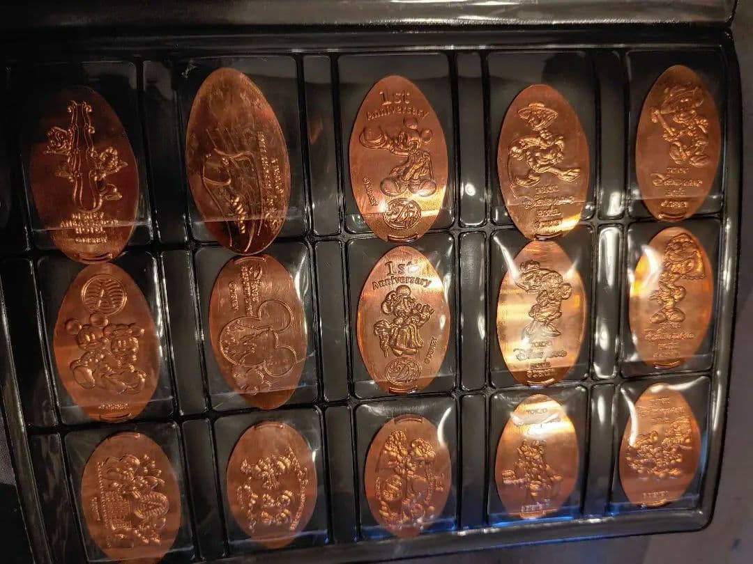 【最終値】【激レア】【閲覧数563】東京ディズニーリゾートメダル 2009コンプ