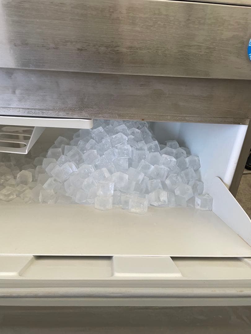 フクシマガリレイ製氷機　FIC-A45KT