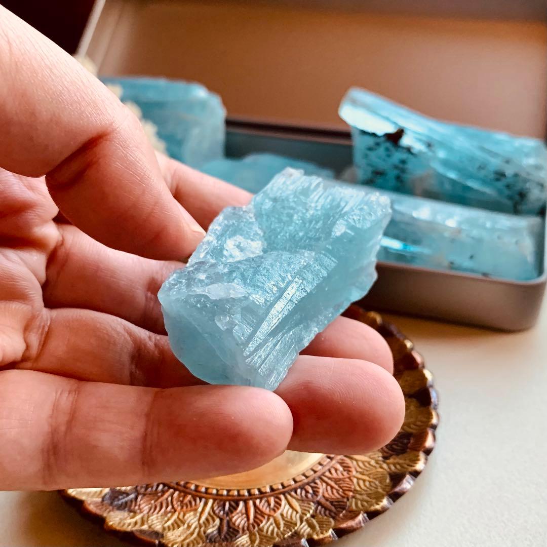 蝕像アクアマリン・バー7原石/巨大結晶/鉱物標本/虹入り