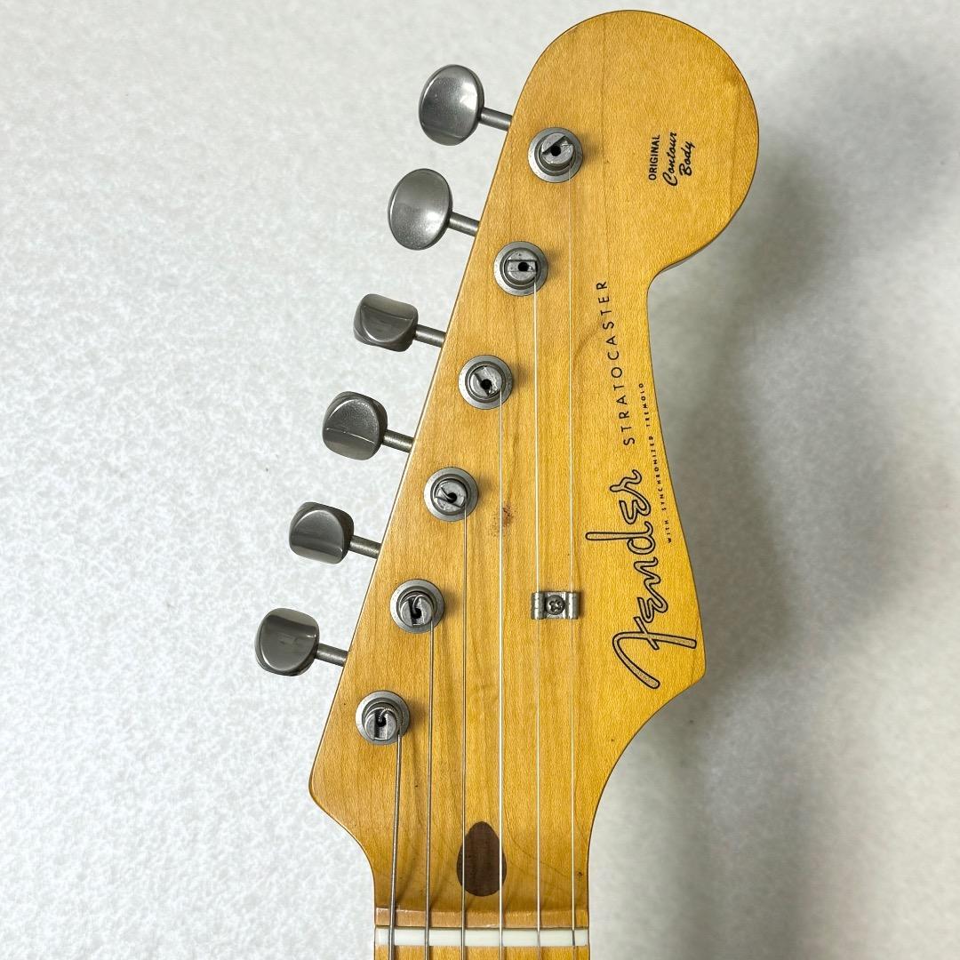上位モデル Fender Japan ST57-95 ストラト ラッカー塗装